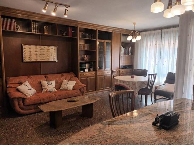 Piso en alquiler en Ontinyent, Sant Josep photo 0