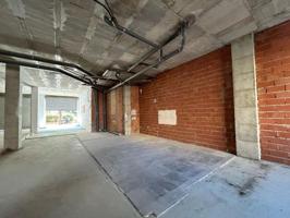 Local comercial en alquiler en Torrent, Zona Avenida al Vedat photo 0