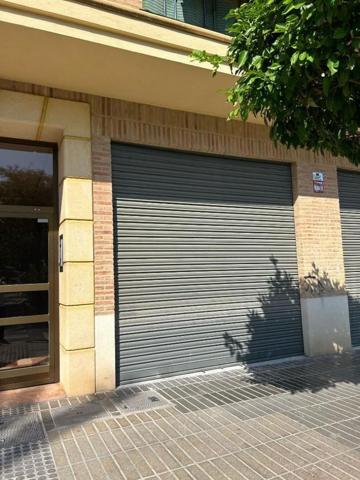 Local comercial en alquiler en Torrent, Zona Avenida al Vedat photo 0