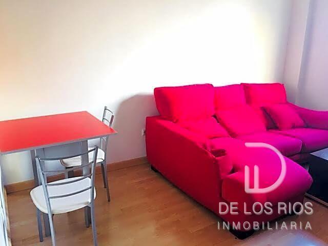 Piso en alquiler en Granada, Calle Cuartelillo, 18009 photo 0