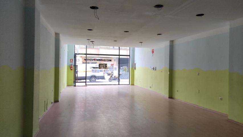 Local comercial en alquiler en Zamora, Tres Cruces photo 0