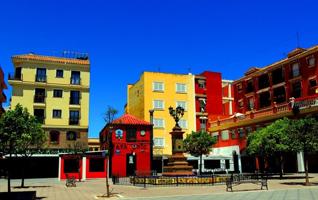 Apartamento en alquiler en La Línea de la Concepción, Centro photo 0