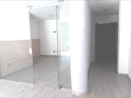 Local comercial en alquiler en Molins de Rei, Centre photo 0