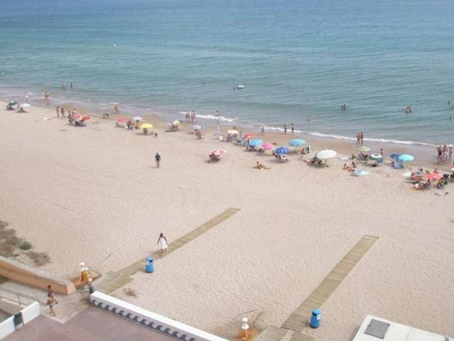 Apartamento en alquiler en Tavernes de la Valldigna, Playa de tavernes photo 0