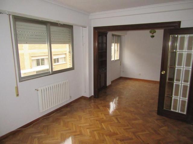 Piso en alquiler en Zaragoza, Centro photo 0
