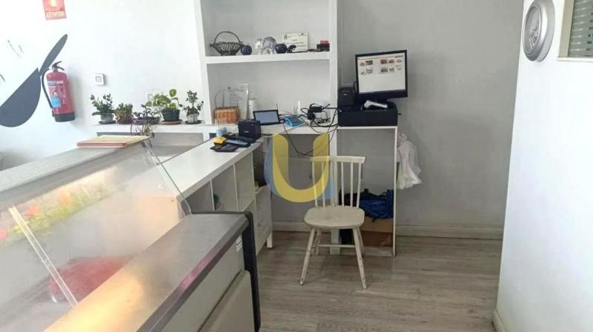 Local comercial en alquiler en Coslada photo 0