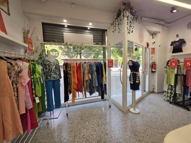 Local comercial en alquiler en Martorell, Torrent de llops photo 0