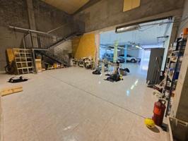 Local comercial en alquiler en Santa Margarida de Montbui, BARRI VISTALEGRE photo 0