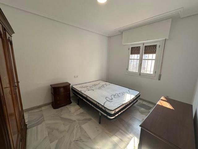 Piso en alquiler en Córdoba, Centro photo 0