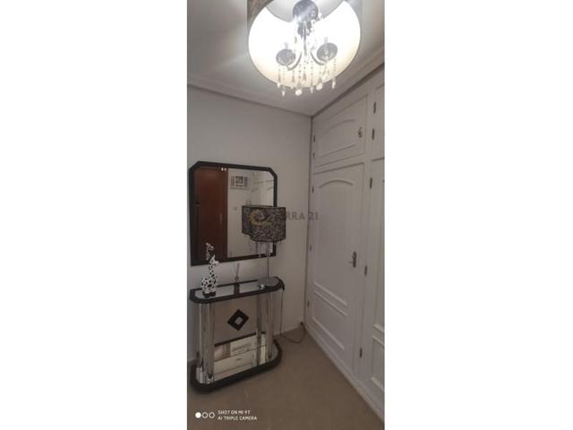 Piso en alquiler en Jaén photo 0