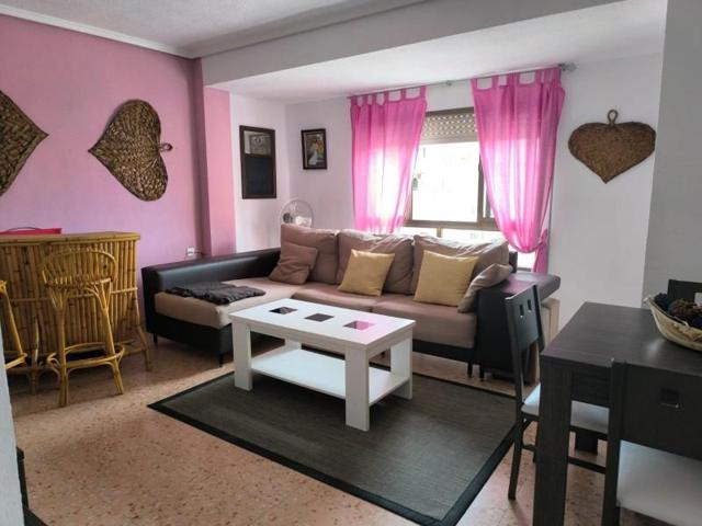 Piso en alquiler en Oliva, Oliva photo 0