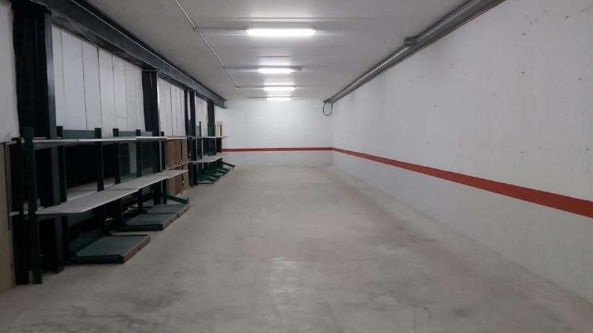 Local comercial en alquiler en Mollina, Mollina photo 0