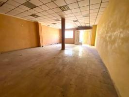 Local comercial en alquiler en Cieza, Cuesta del Molino photo 0