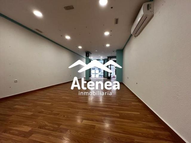Local comercial en alquiler en Albacete, Centro-Villacerrada photo 0