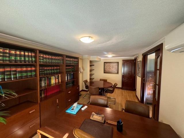 Oficina en alquiler en Salamanca, Centro photo 0