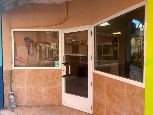 Local comercial en alquiler en Valencia, Valencia photo 0