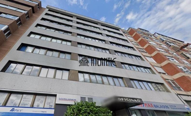 Oficina en alquiler en Vigo, Centro Urbano photo 0