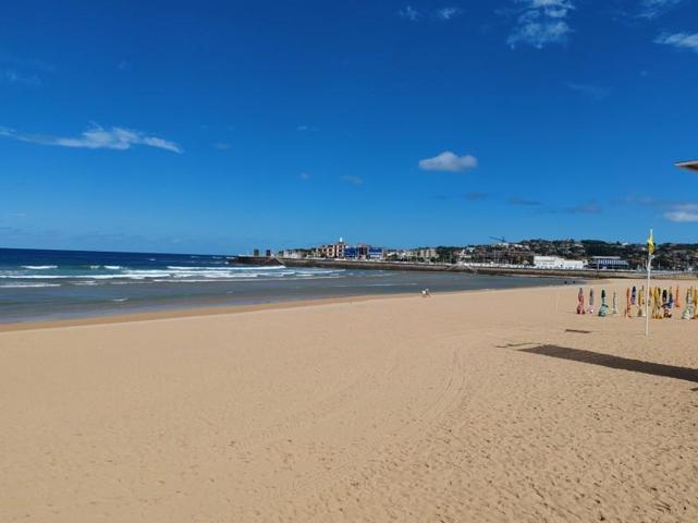 Piso en alquiler en Gijón, Gijón photo 0
