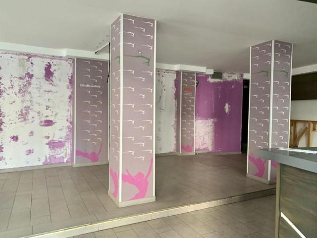 Local comercial en alquiler en Valladolid, Semicentro photo 0