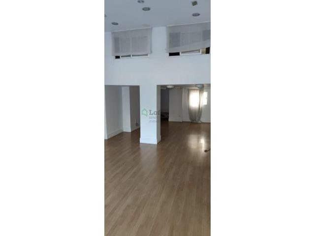 Local comercial en alquiler en Badajoz photo 0