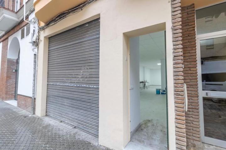 Local comercial en alquiler en Sevilla, Pagés del Corro-López de Gomara photo 0