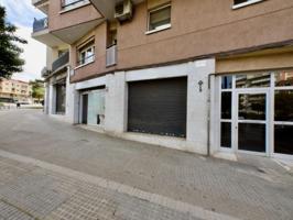 Local comercial en alquiler en Terrassa, Torrent d'en Pere Parres photo 0