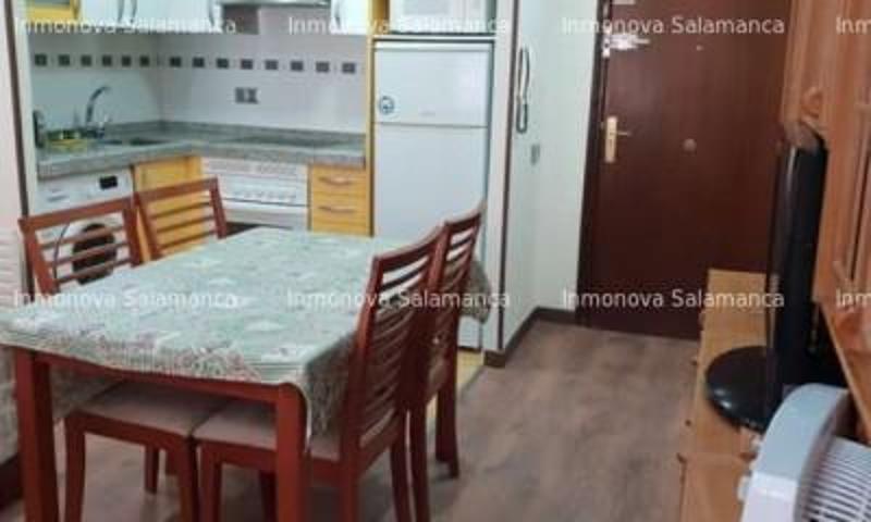 Apartamento en alquiler en Salamanca, Puerta Zamora photo 0