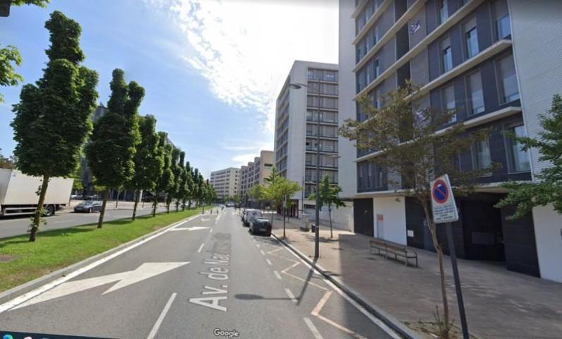 Local comercial en alquiler en Vitoria-Gasteiz, Zabalgana photo 0