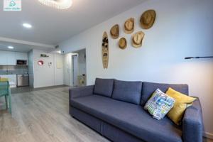 Apartamento en alquiler en El Campello, Campello Playa photo 0