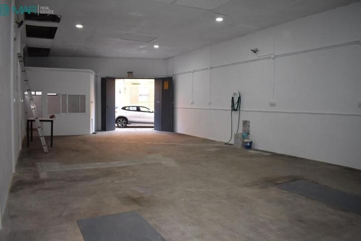 Local comercial en alquiler en Córdoba, Huerta de la Reina photo 0