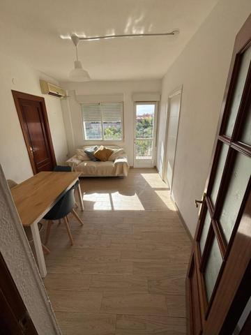 Piso en alquiler en Granada, Alcampo photo 0