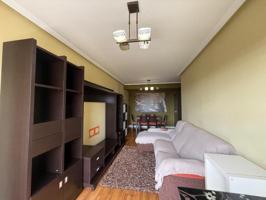 Piso en alquiler en Oviedo, Corredoria-La Carisa-Prado de La Vega photo 0