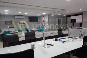 Oficina en alquiler en Logroño, Los Lirios photo 0