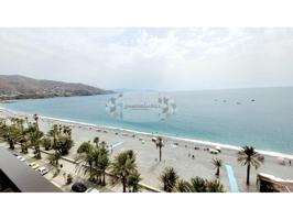 Apartamento en alquiler en Almuñécar photo 0