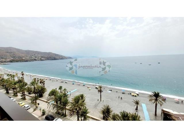 Apartamento en alquiler en Almuñécar photo 0