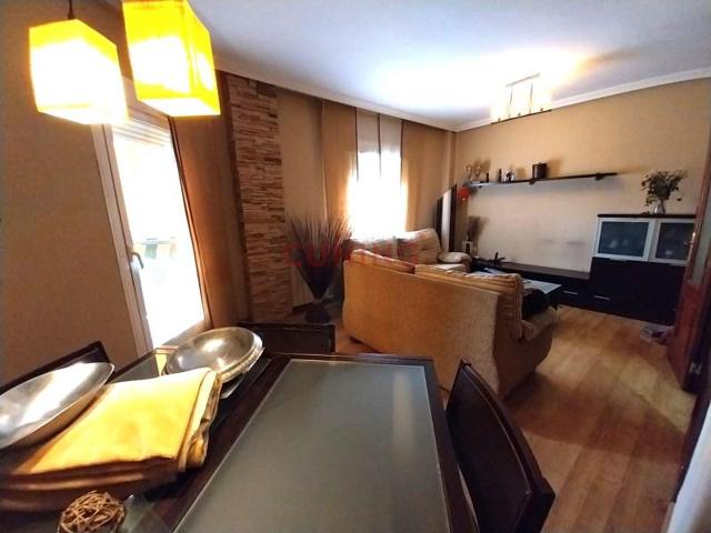 Piso en alquiler en Cáceres photo 0