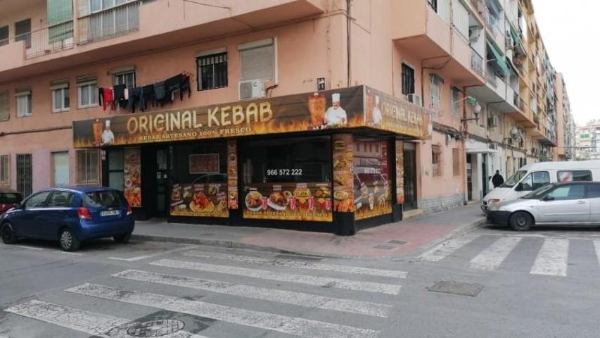 Local comercial en alquiler en Alicante, Bulevar del Pla photo 0