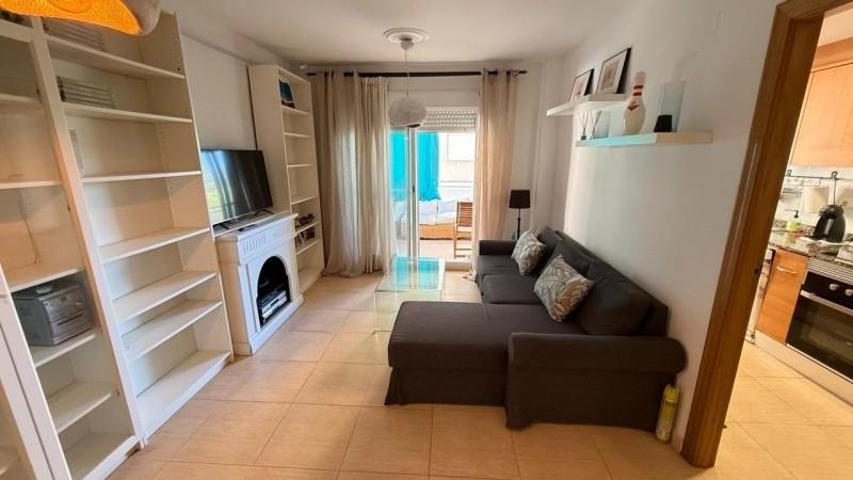Apartamento en alquiler en Daimús, Playa los pedregales photo 0