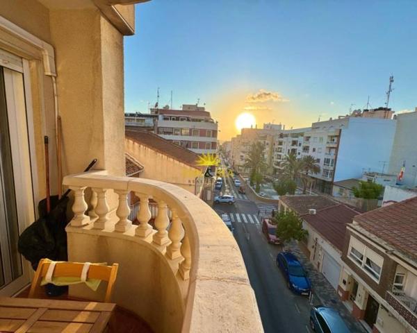 Apartamento en alquiler en Torrevieja, Torrevieja photo 0