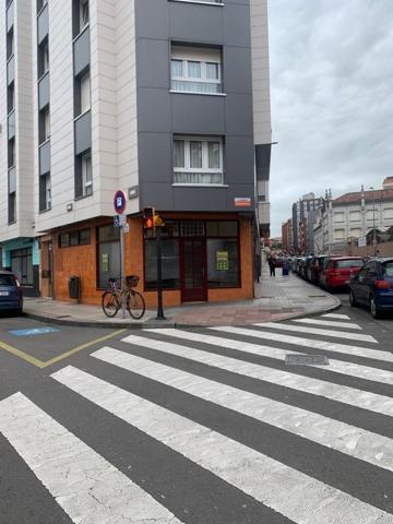 Local comercial en alquiler en Gijón, Gijón photo 0