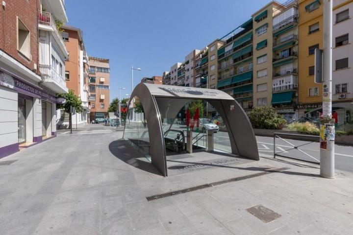 Piso en alquiler en Granada, Hipercor photo 0