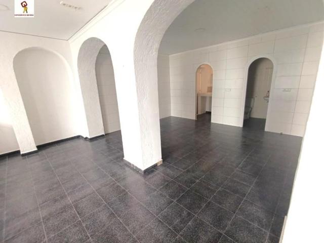 Local comercial en alquiler en Benissa, Benissa photo 0