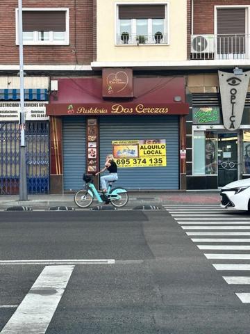 Local comercial en alquiler en Zaragoza, Centro photo 0