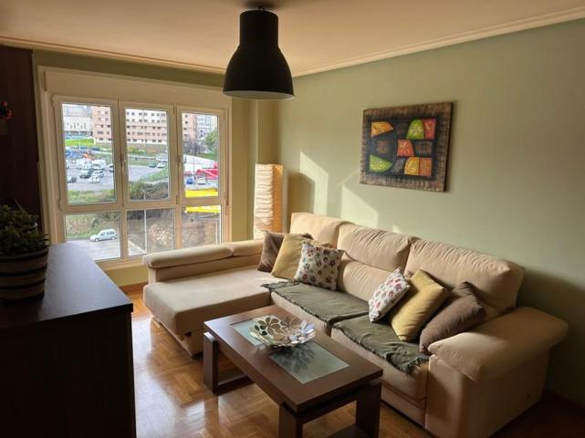 Piso en alquiler en Avilés, Avilés photo 0