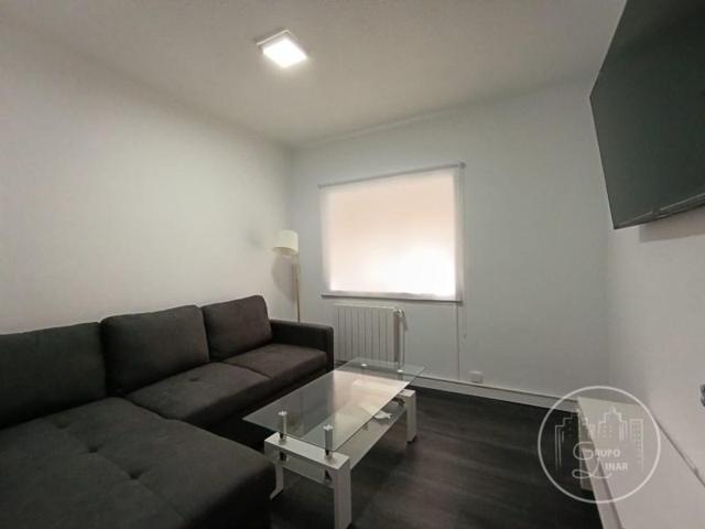 Piso en alquiler en Ávila photo 0