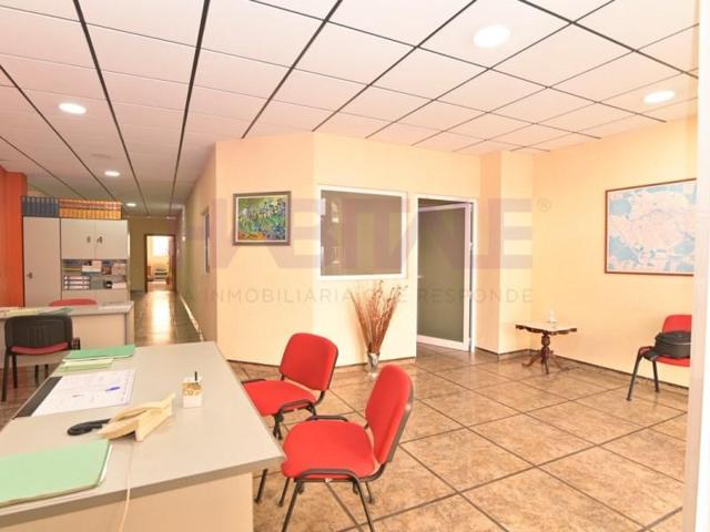 Local comercial en alquiler en Valencia, Trinitat photo 0