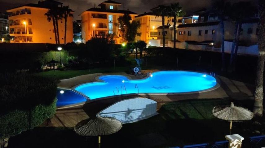 Piso en alquiler en La Mata, Avenida Bélgica, 03188 photo 0