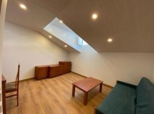 Piso en alquiler en Burgos, Burgos photo 0