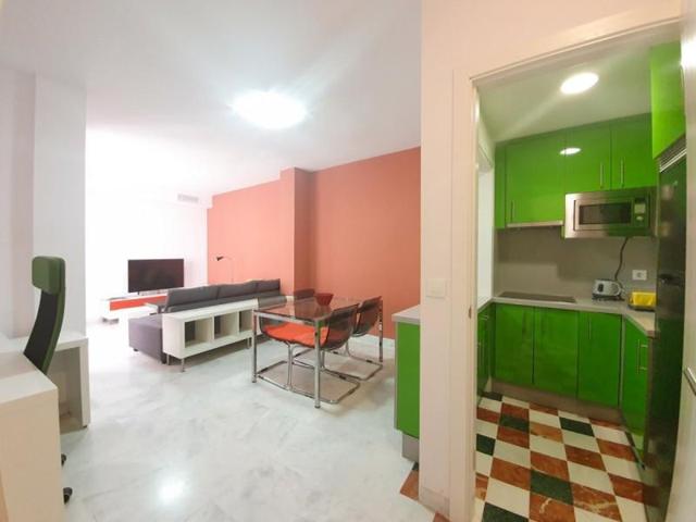 Apartamento en alquiler en Sevilla, Santa Cruz - Alfalfa photo 0