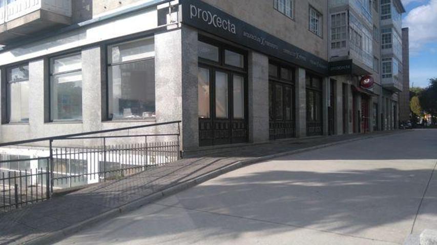 Local comercial en alquiler en Santiago de Compostela photo 0